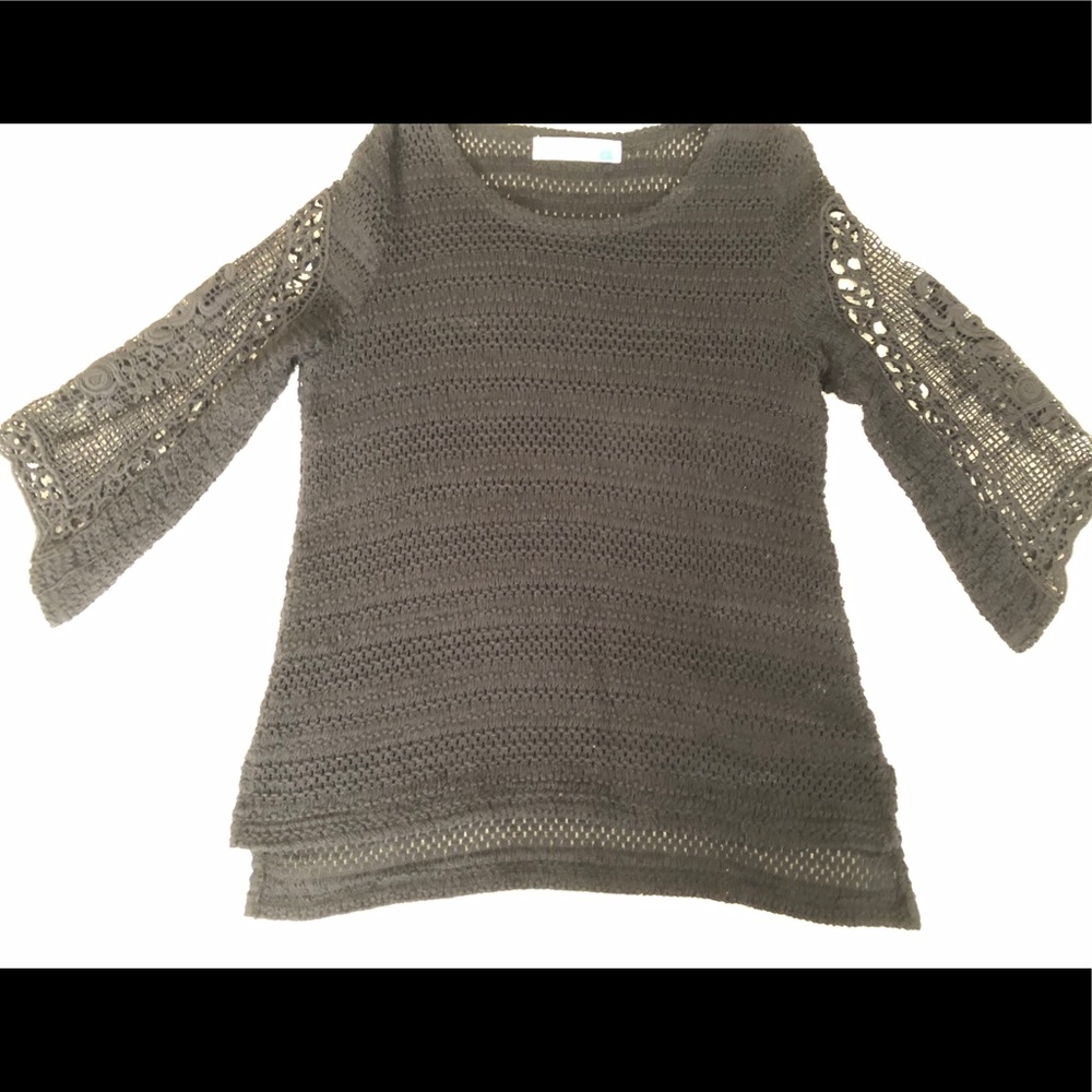 ✨ Sparrow black crochet 3/4 sleeve sweater